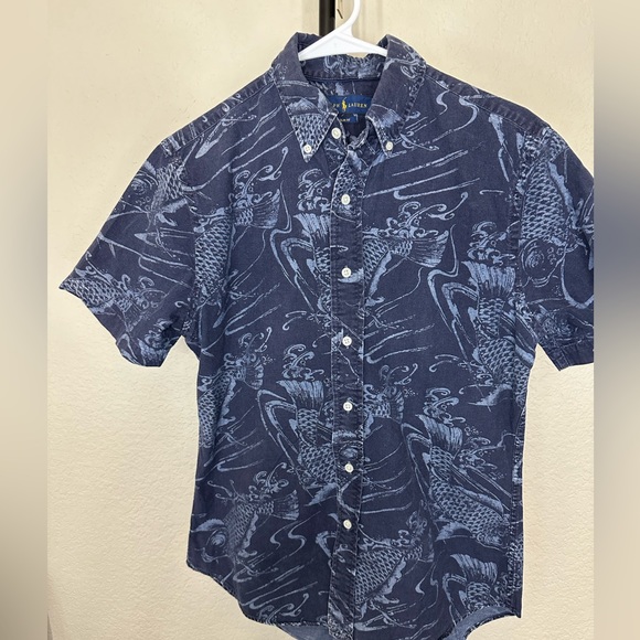 Menās Short Sleeve Button Up Shirt Bundle - Picture 5 of 10